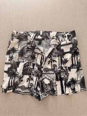 Forever 21 Black and White Architectural Print Shorts